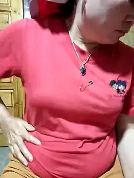yoowwmr from StripChat