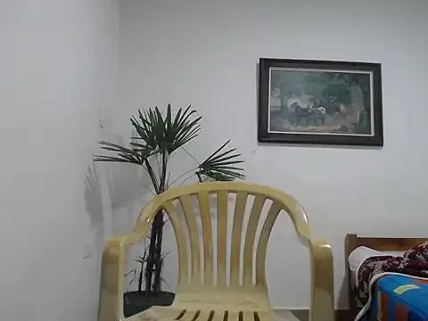 Young_handsome from StripChat is Freechat