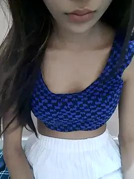 Your-Barbie from StripChat is Freechat