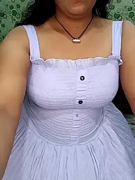 Your-Yashika from StripChat is Freechat