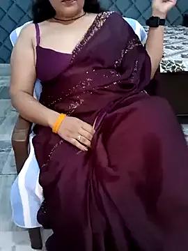 Your-Yashika from StripChat is Freechat