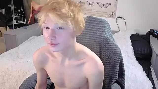 Your_avatar from StripChat is Freechat