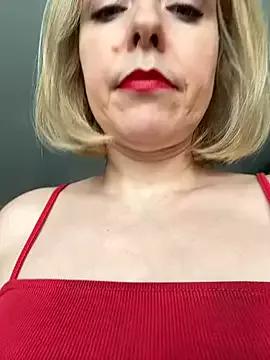 Yourdirtybitch from StripChat is Freechat