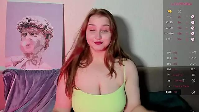 yourlexie from StripChat is Freechat