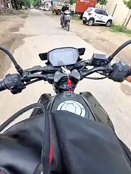 YoursThickDick from StripChat is Freechat