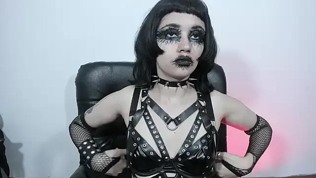 Yueeclipsa from StripChat is Freechat