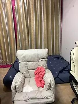 yueyuegirls from StripChat is Freechat