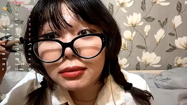 YunaMuse from StripChat is Freechat