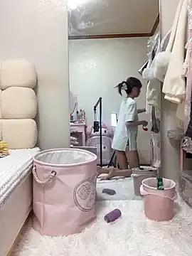 zaizaiNono from StripChat