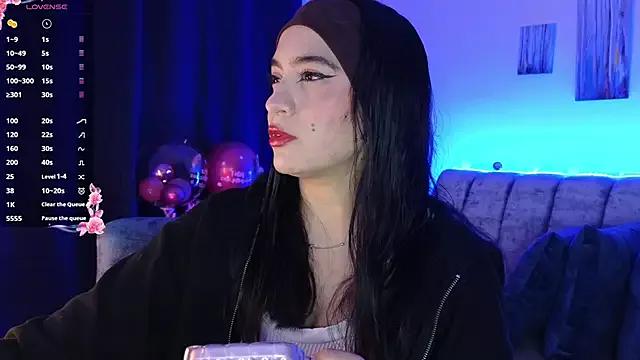 ZaraDames_ from StripChat is Freechat