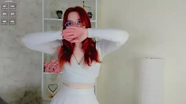 ZaraDarrel from StripChat is Freechat